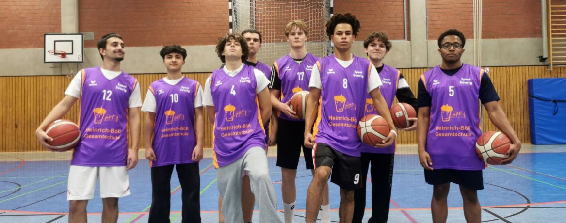 Zwischen Klausuren und Körben